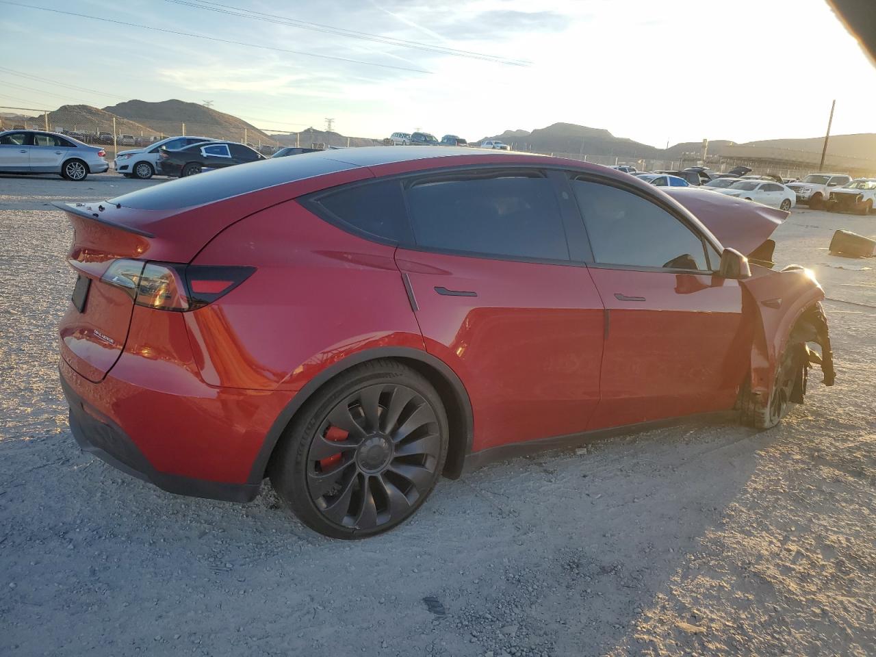 2023 TESLA MODEL Y  VIN:7SAYGDEF7PF832730