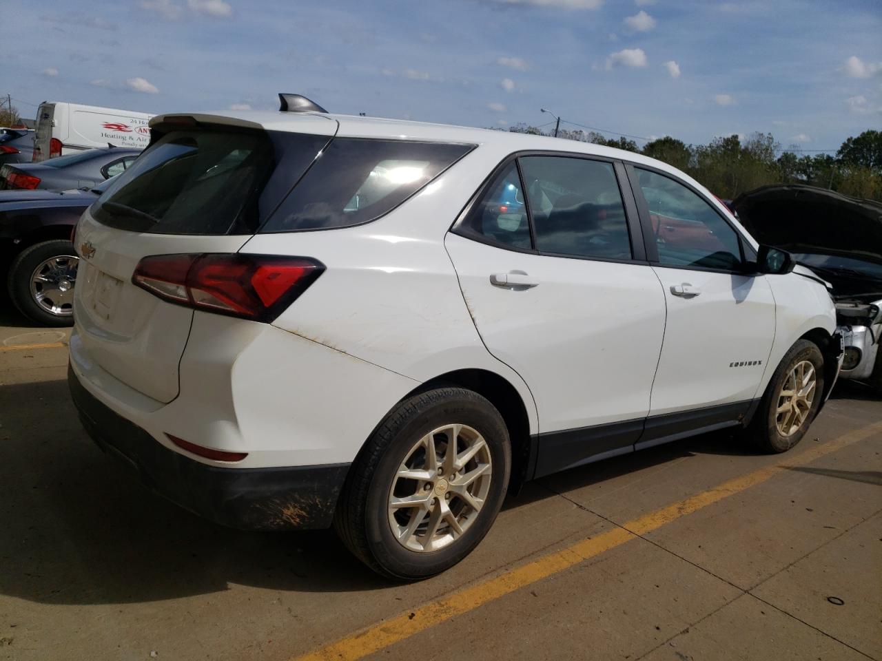 2022 CHEVROLET EQUINOX LS VIN:2GNAXHEV2N6102330