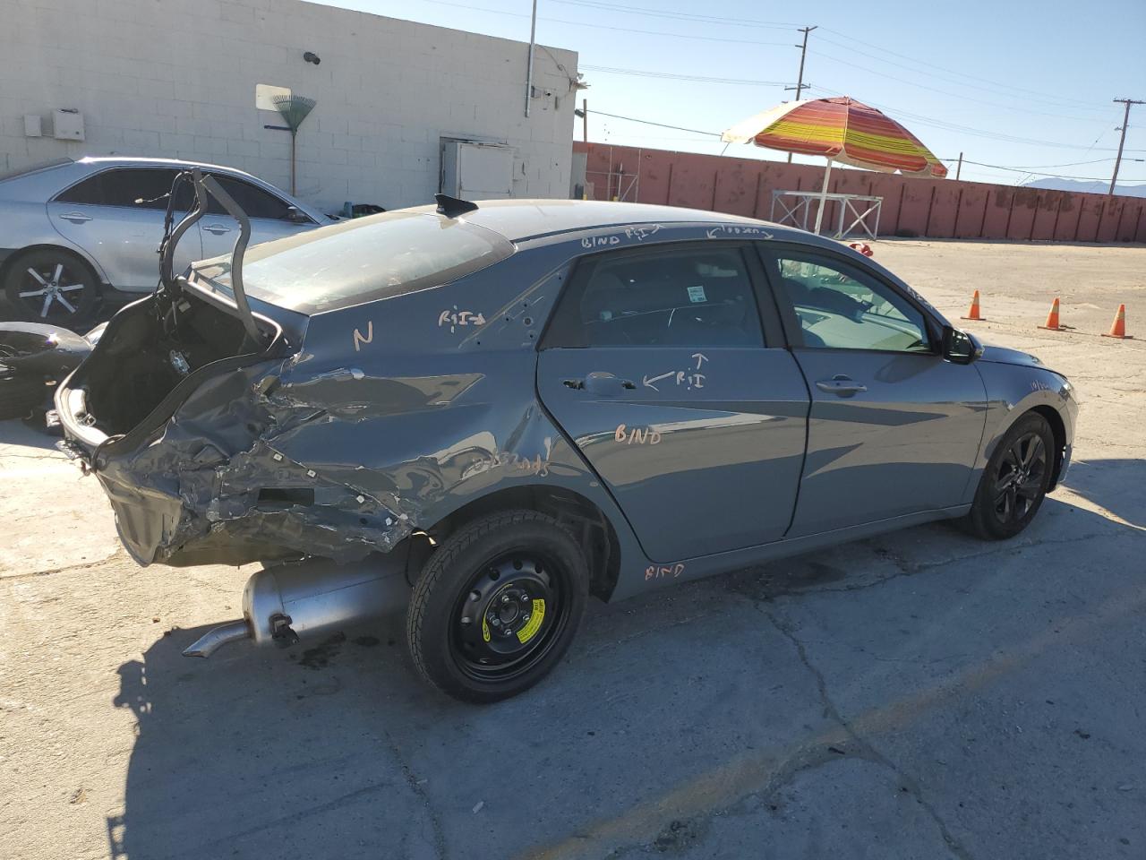 2022 HYUNDAI ELANTRA SEL VIN:KMHLM4AG7NU326927
