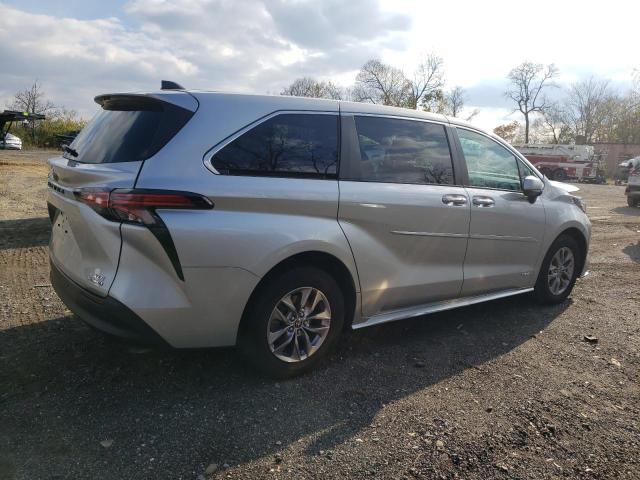 2021 TOYOTA SIENNA XLE VIN: 5TDYSKFC9MS012158