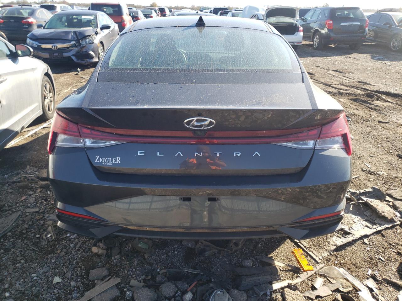 2022 HYUNDAI ELANTRA SEL VIN:5NPLN4AG9NH073332