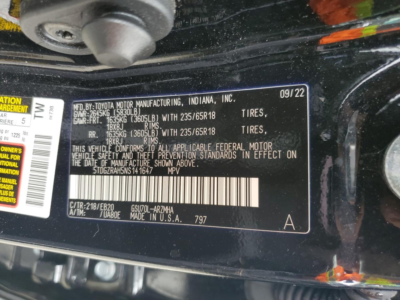 2022 TOYOTA HIGHLANDER XLE VIN:5TDGZRAH5NS141647