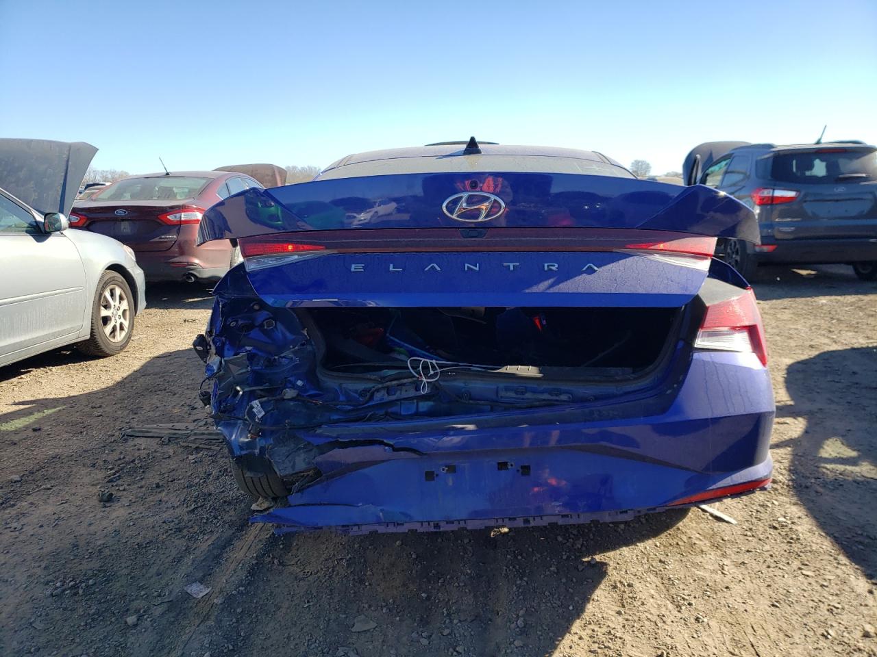 2023 HYUNDAI ELANTRA SEL VIN:KMHLM4AG6PU435575