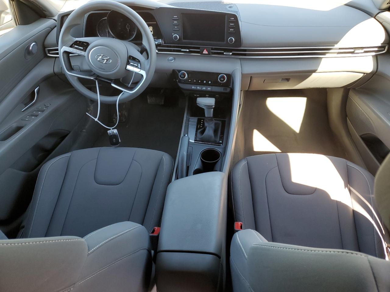 2023 HYUNDAI ELANTRA SEL VIN:KMHLM4AG8PU372821