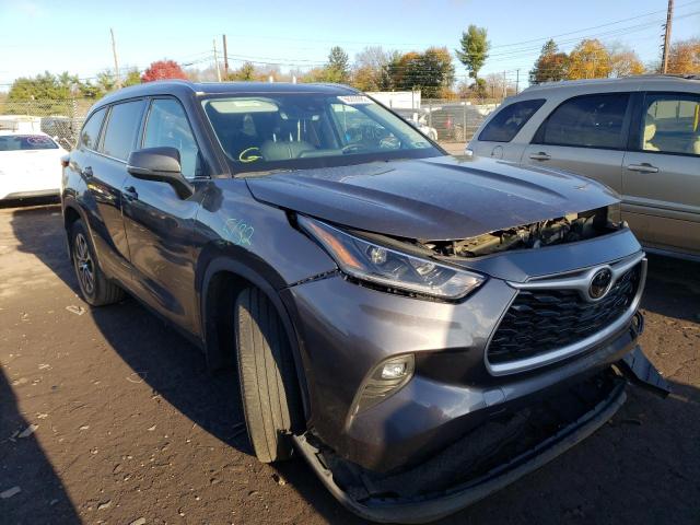 2021 TOYOTA HIGHLANDER XLE VIN: 5TDHZRBH5MS088742