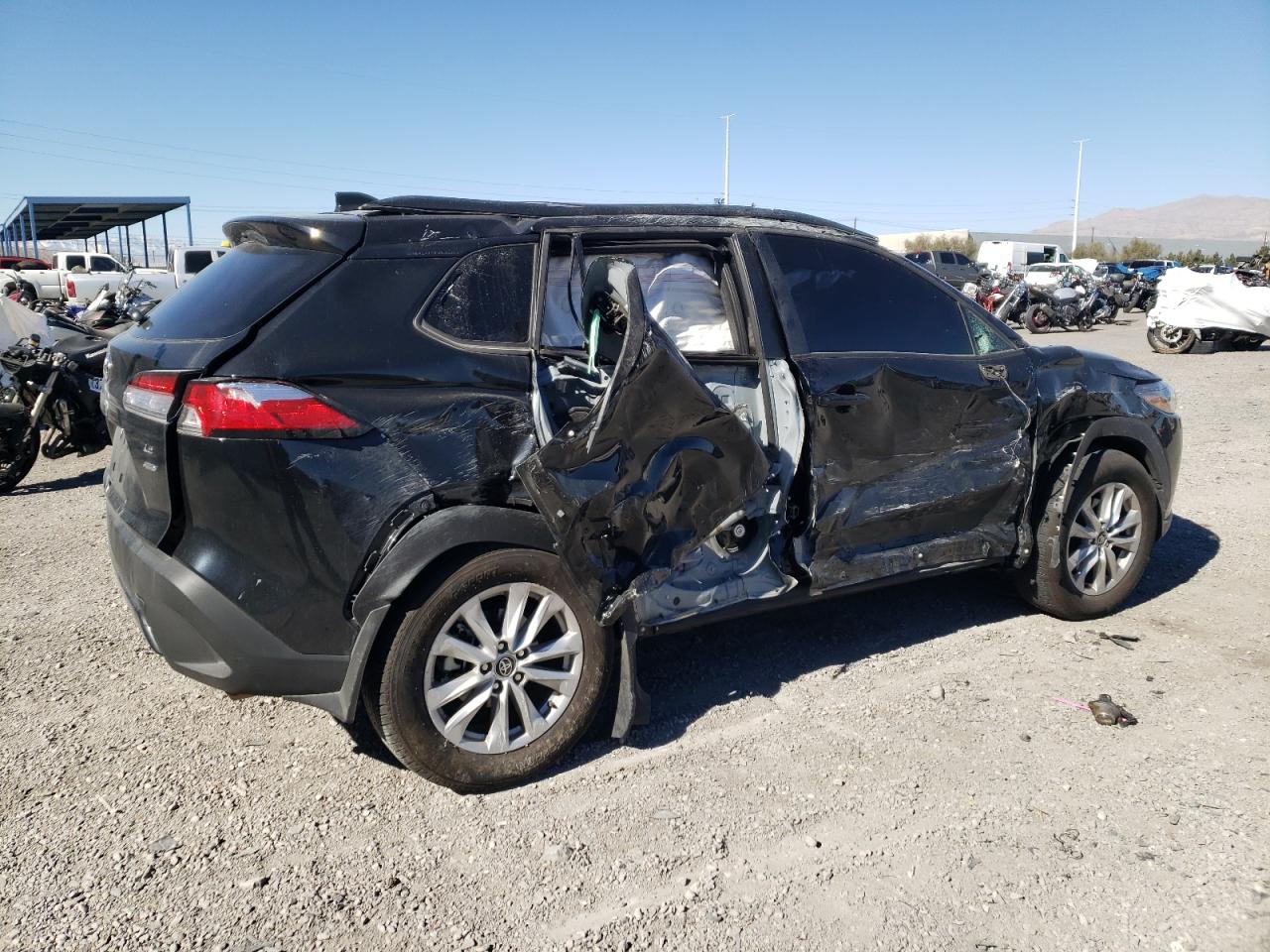 2022 TOYOTA COROLLA CROSS LE VIN:7MUBAABG8NV009948