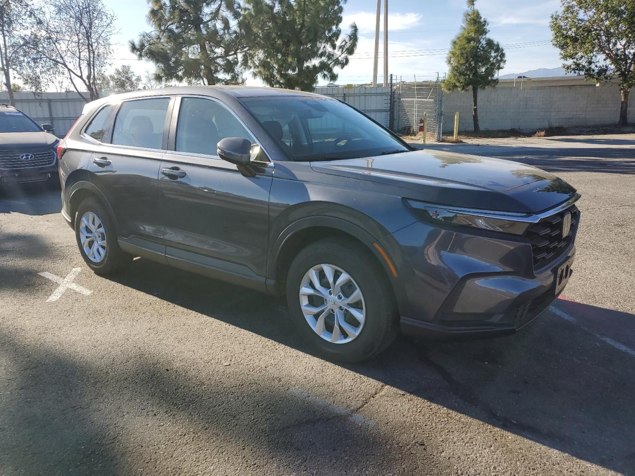 2024 HONDA CR-V LX VIN:2HKRS4H24RH404160