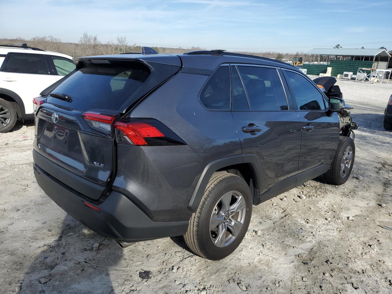 2022 TOYOTA RAV4 XLE VIN:2T3W1RFV2NC175501