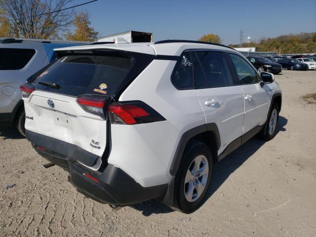 2021 TOYOTA RAV4 XLE VIN: 2T3RWRFV1MW117472