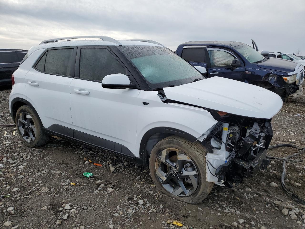 2022 HYUNDAI VENUE SEL VIN:KMHRC8A32NU195424