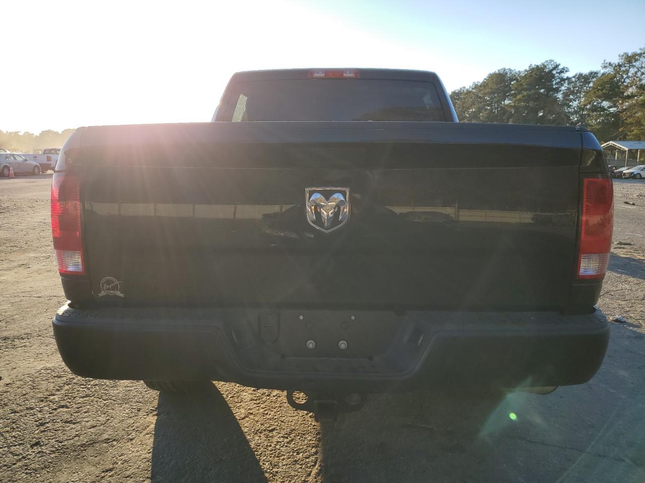 2022 RAM 1500 CLASSIC TRADESMAN VIN:3C6RR6KG0NG205869