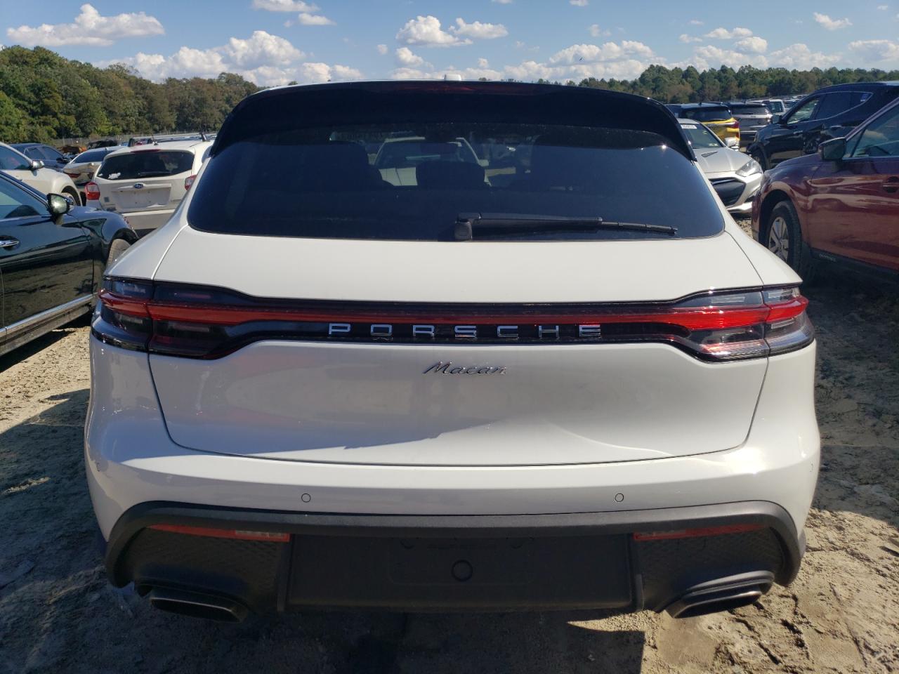 2023 PORSCHE MACAN BASE VIN:WP1AA2A50PLB19777