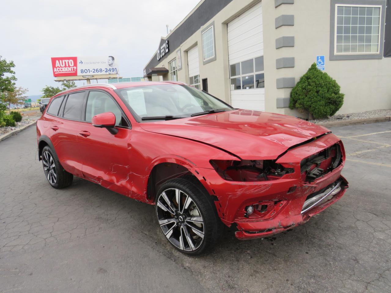 2023 VOLVO V60 CROSS COUNTRY ULTIMATE VIN:YV4L12WB4P2110379