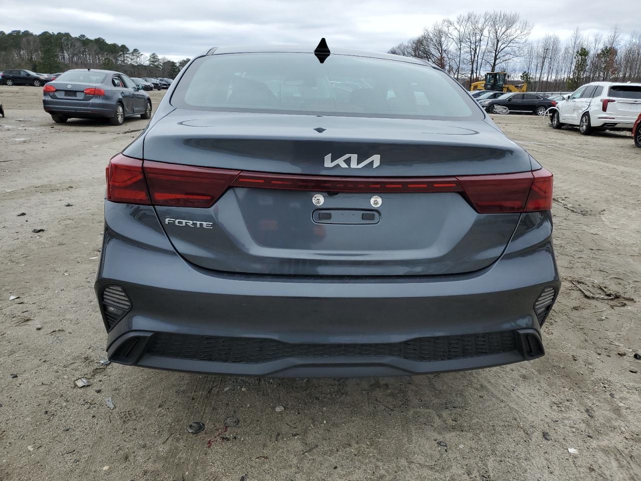 2022 KIA FORTE FE VIN:3KPF24AD9NE464206