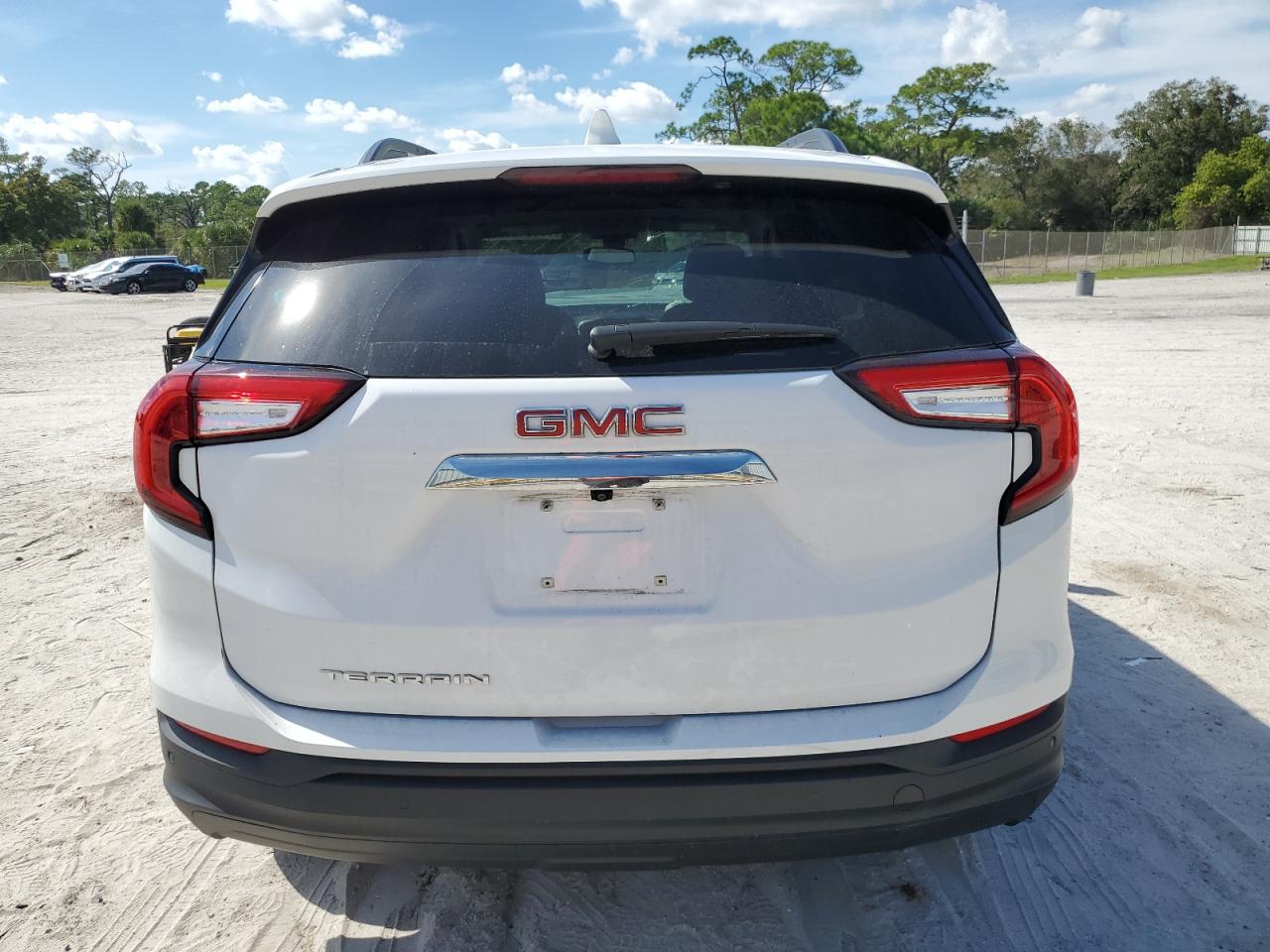 2022 GMC TERRAIN SLE VIN:3GKALMEV1NL115616
