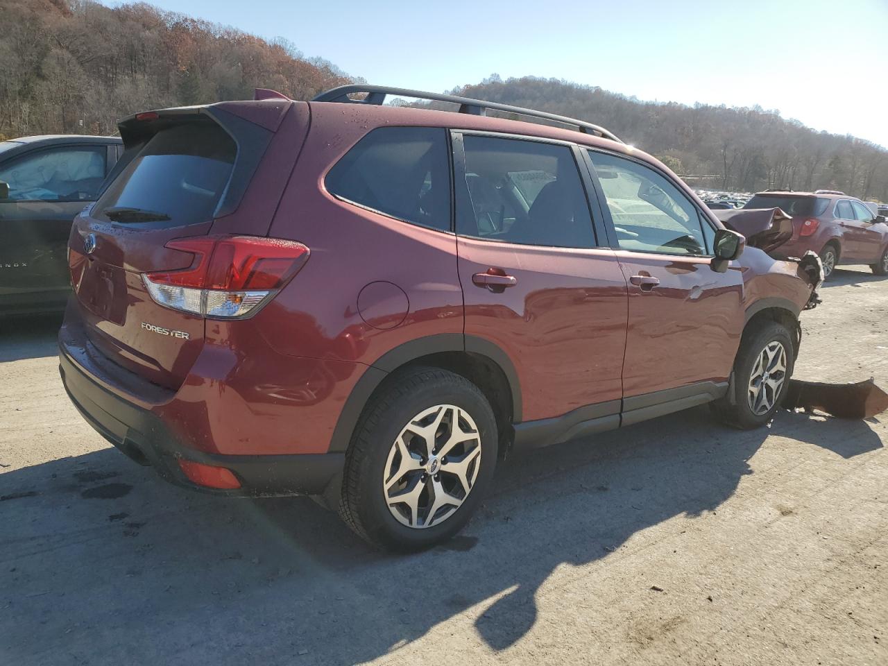 2023 SUBARU FORESTER PREMIUM VIN:JF2SKAEC9PH493167