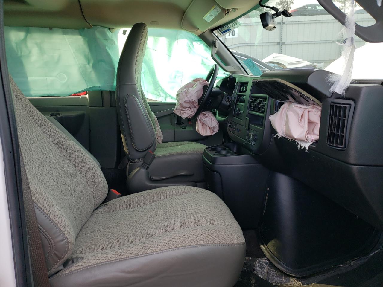 2023 CHEVROLET EXPRESS G3500 LS VIN:1GAZGNFPXP1111379