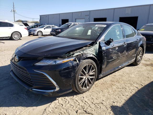 2021 TOYOTA CAMRY XLE VIN: 4T1F11AK5MU452646