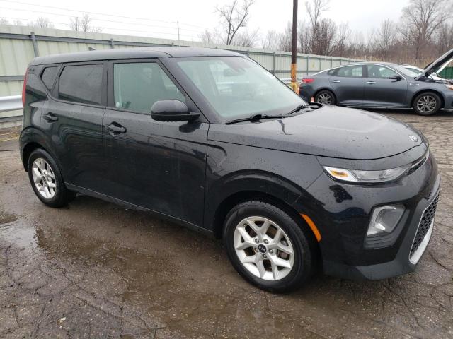 2021 KIA SOUL LX VIN: KNDJ23AU4M7137022