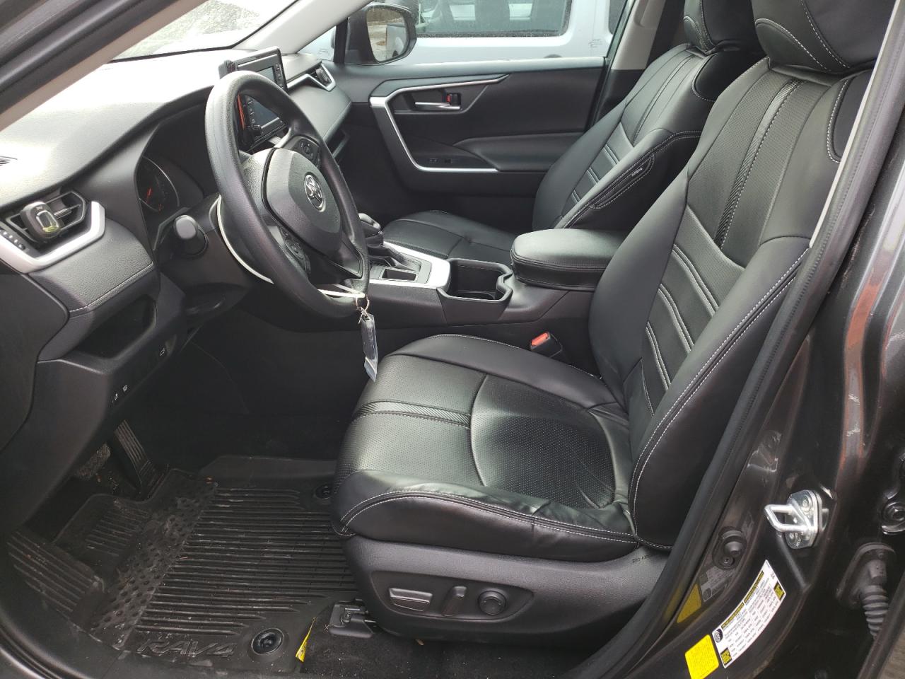 2022 TOYOTA RAV4 XLE VIN:2T3W1RFV2NC175501