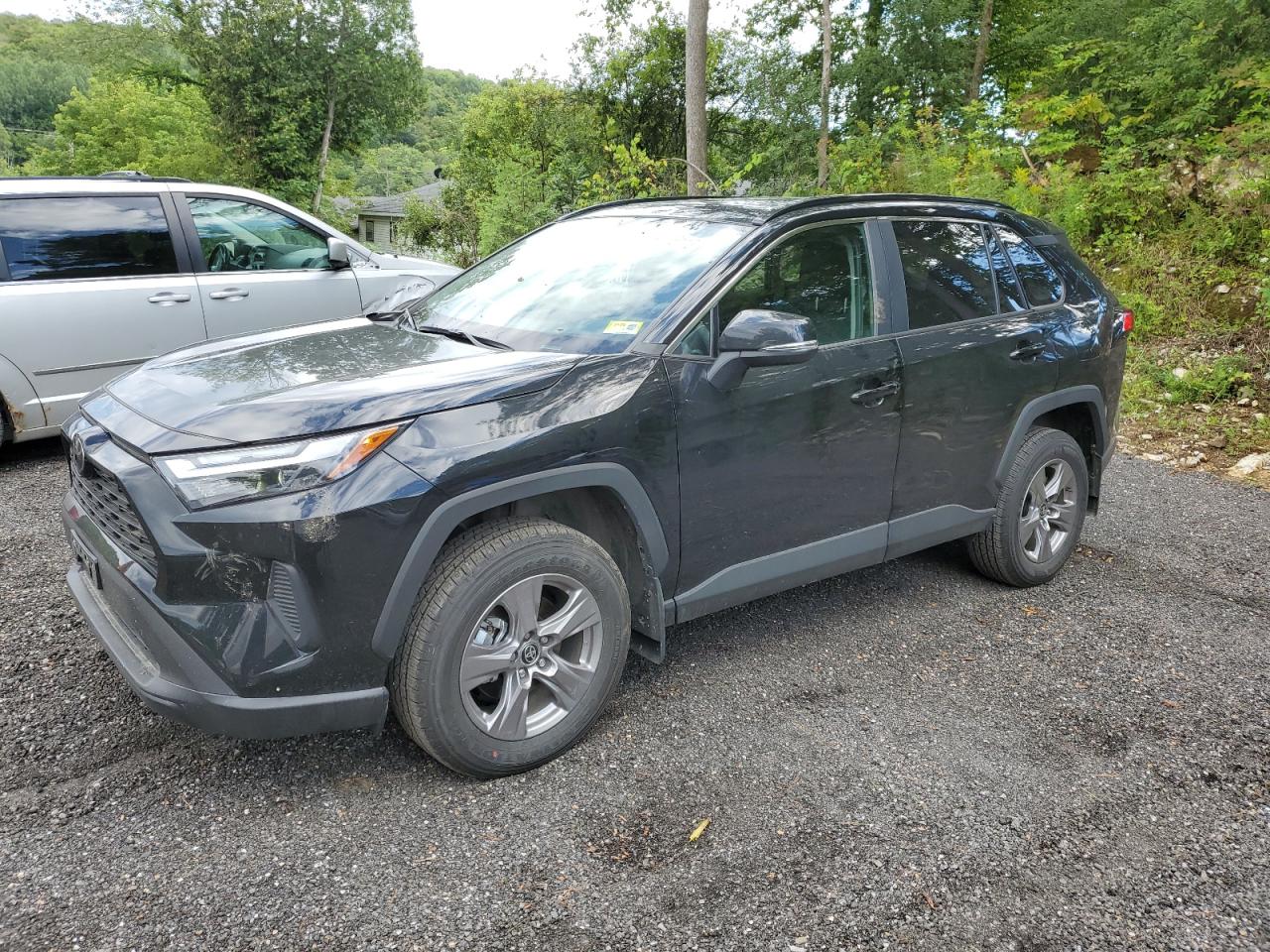 2023 TOYOTA RAV4 XLE VIN:2T3W1RFV3PW262258