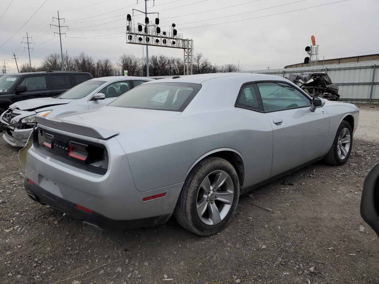 2022 DODGE CHALLENGER SXT VIN:2C3CDZAG4NH261155