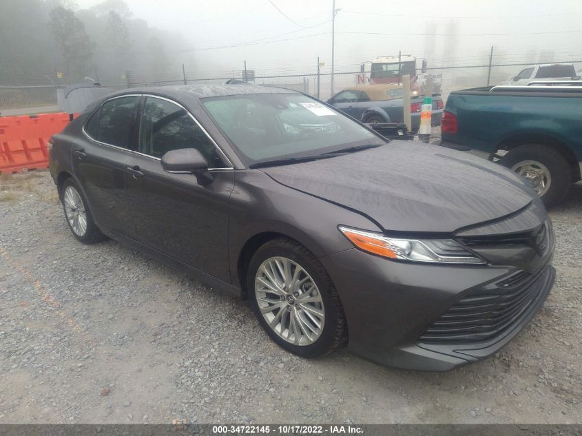 2020 TOYOTA CAMRY XLE VIN: 4T1F11AK5LU305774