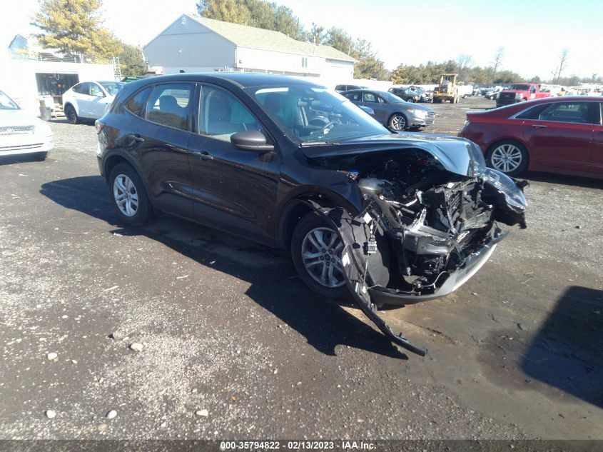 2022 FORD ESCAPE S VIN: 1FMCU0F61NUB67542