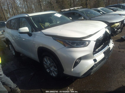 2021 TOYOTA HIGHLANDER LIMITED/PLATINUM VIN: 5TDDZRBH1MS081558