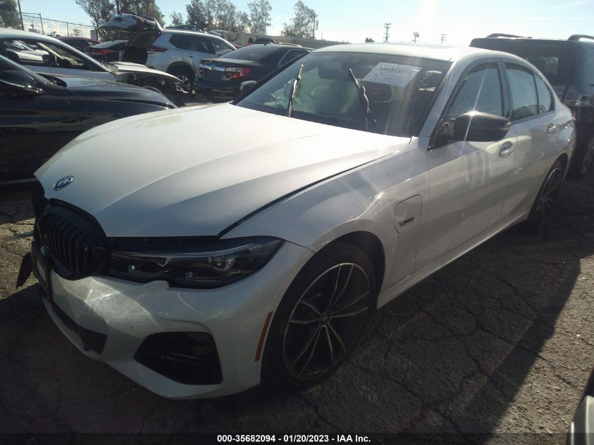 2022 BMW 3 SERIES 330E VIN: 3MW5P7J09N8C65700