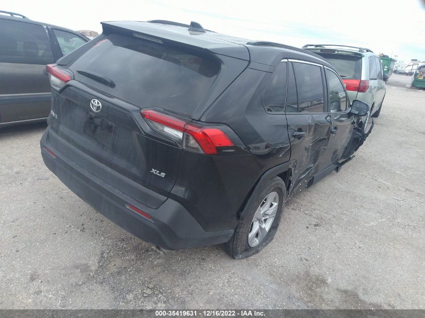 2020 TOYOTA RAV4 XLE VIN: 2T3W1RFV0LC041678