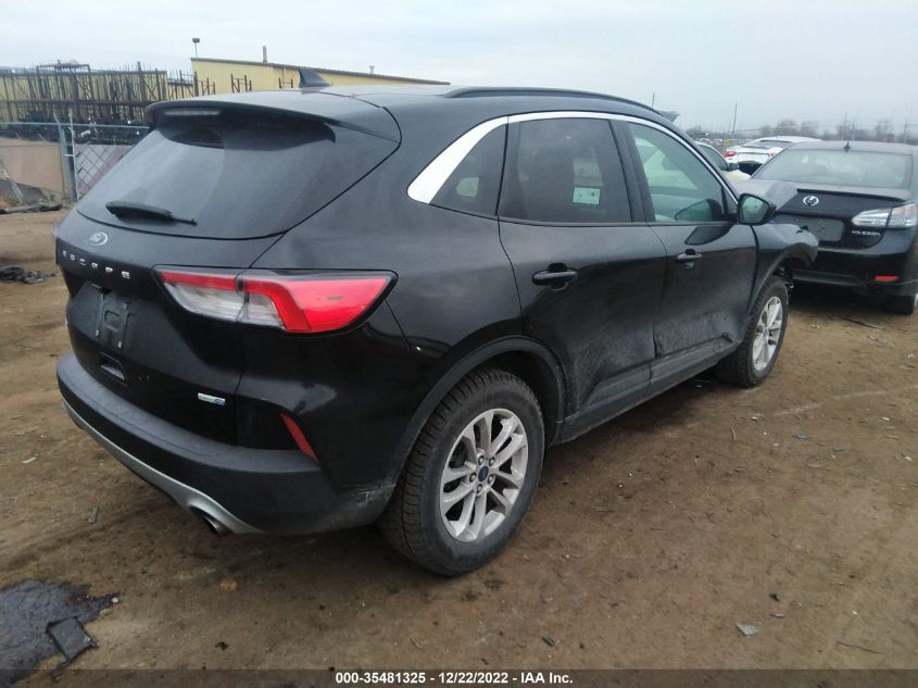 2020 FORD ESCAPE SE VIN: 1FMCU9G69LUC00657