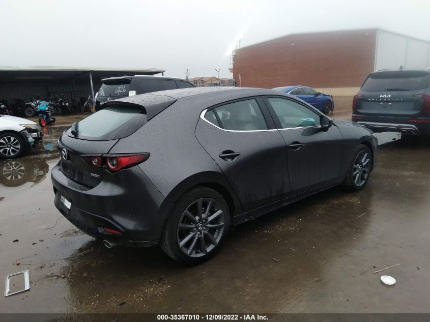 2022 MAZDA MAZDA3 HATCHBACK PREFERRED VIN: JM1BPALL7N1517328