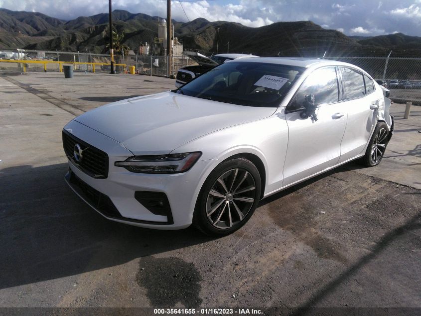 2021 VOLVO S60 MOMENTUM VIN: 7JR102TZ5MG118313