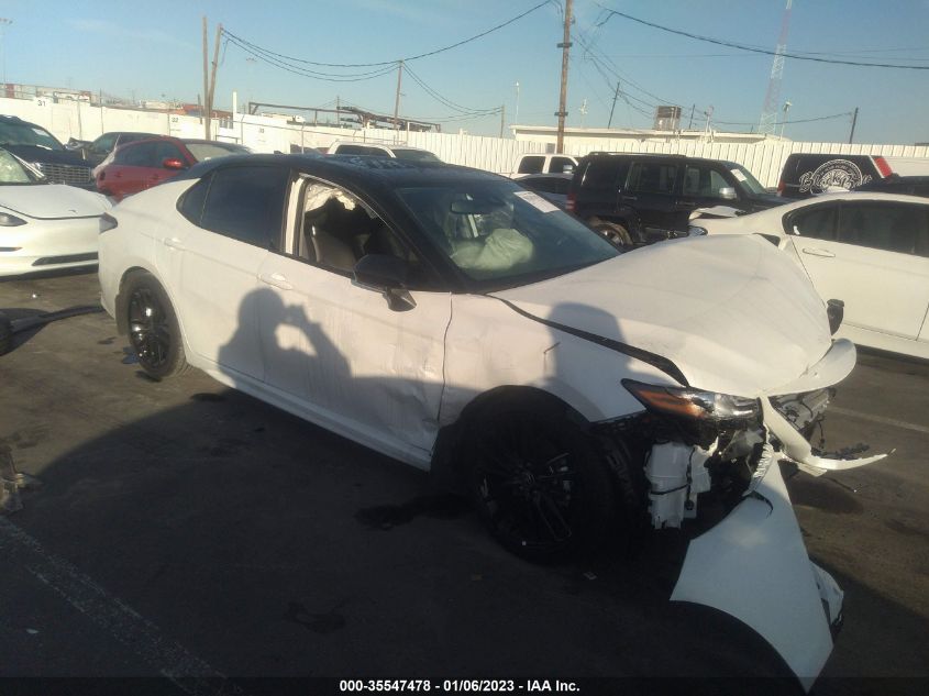 2022 TOYOTA CAMRY HYBRID XSE VIN: 4T1K31AKXNU041821