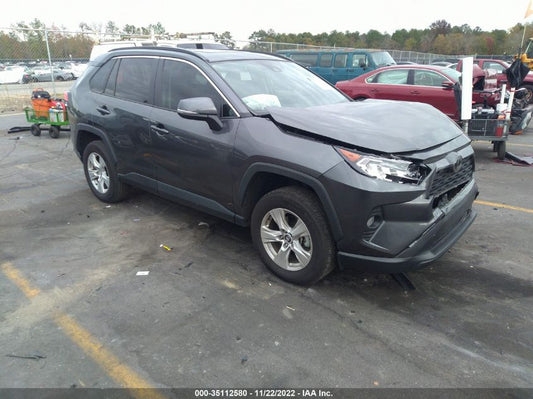 2021 TOYOTA RAV4 XLE VIN: 2T3W1RFV9MC103130