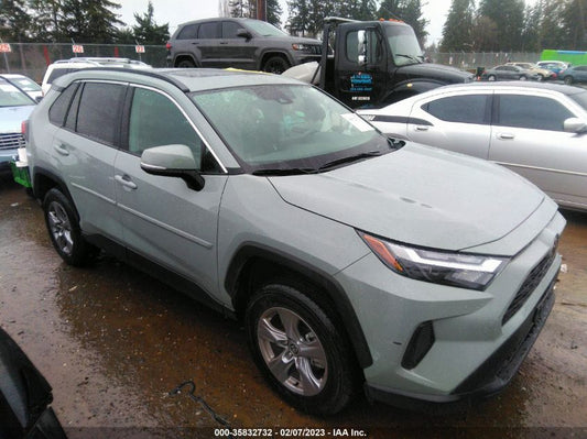 2022 TOYOTA RAV4 XLE VIN: 2T3P1RFV9NW249385