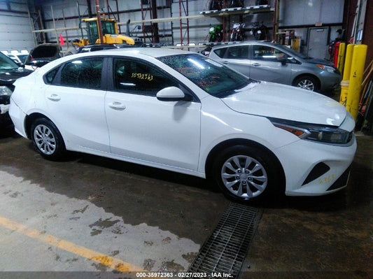 2022 KIA FORTE FE VIN: 3KPF24AD0NE499071