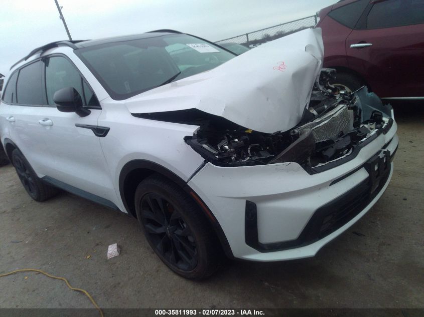 2022 KIA SORENTO SX VIN: 5XYRK4LF9NG134404