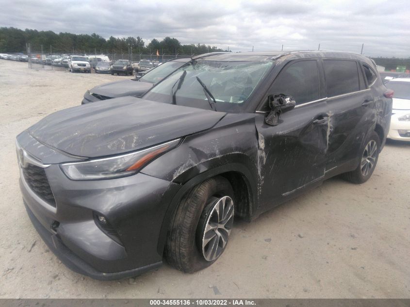 2021 TOYOTA HIGHLANDER XLE VIN: 5TDGZRAH7MS086231