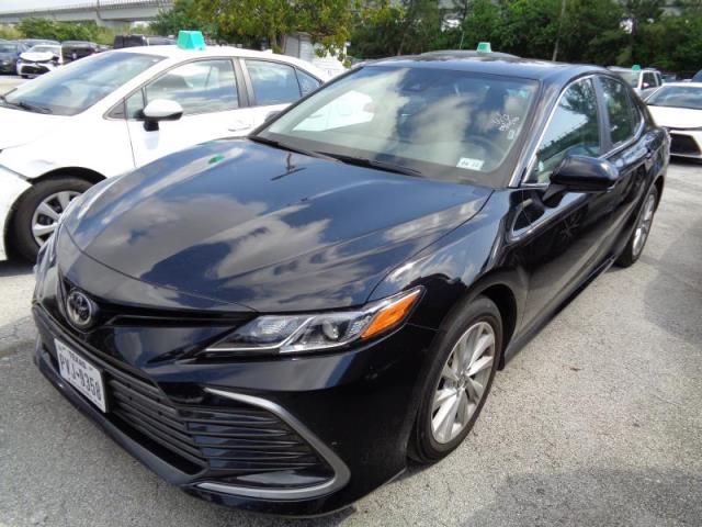 2022 TOYOTA CAMRY LE VIN: 4T1C11AK8NU499125