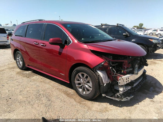 2021 TOYOTA SIENNA XLE VIN: 5TDJRKEC8MS027054