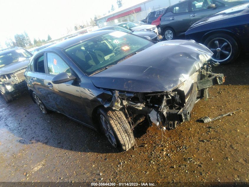 2021 KIA FORTE LXS VIN: 3KPF24AD2ME372661