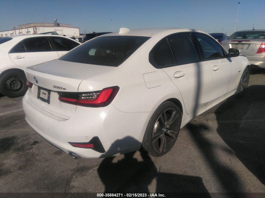2022 BMW 3 SERIES 330E VIN: 3MW5P7J01N8C27958