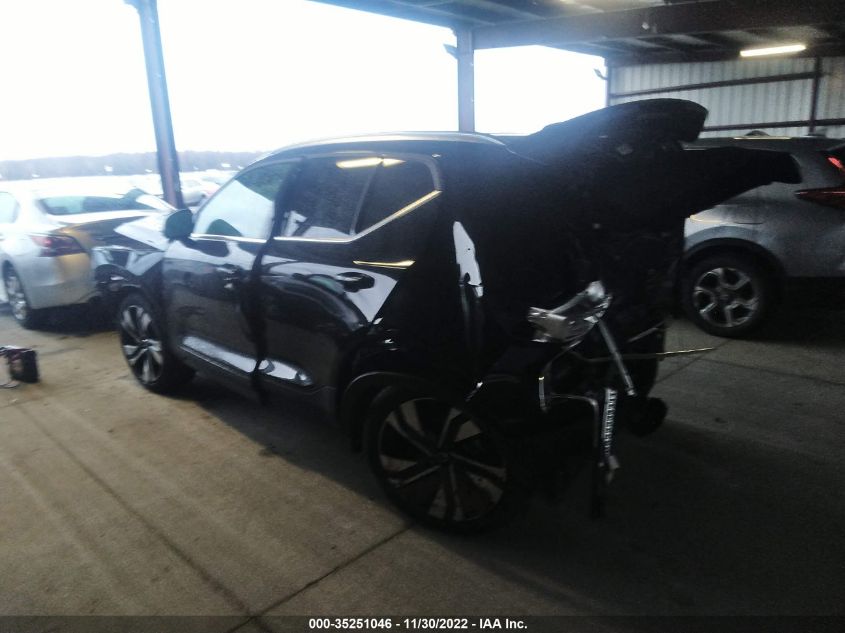 2023 VOLVO XC40 ULTIMATE BRIGHT THEME VIN: YV4L12UA4P2914935