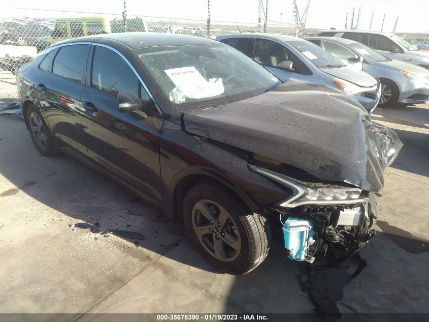 2022 KIA K5 LXS VIN: 5XXG14J21NG08945