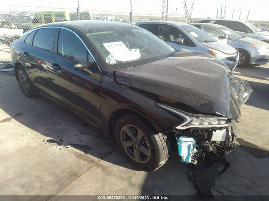 2022 KIA K5 LXS VIN: 5XXG14J21NG08945
