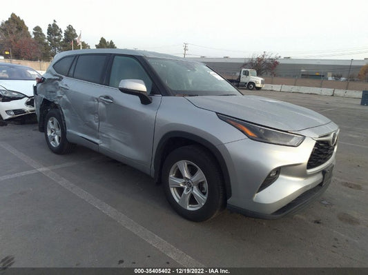 2022 TOYOTA HIGHLANDER LE VIN: 5TDBZRBH9NS185658