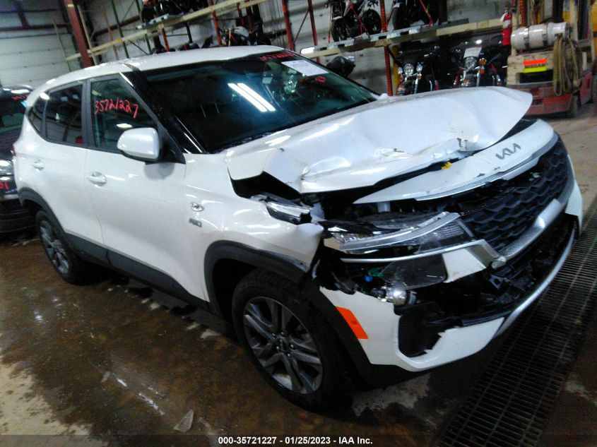 2023 KIA SELTOS LX VIN: KNDEPCAA7P7388856