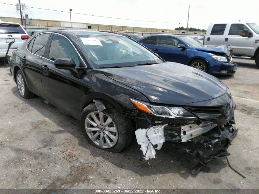 2020 TOYOTA CAMRY LE VIN: 4T1C11AK9LU363812